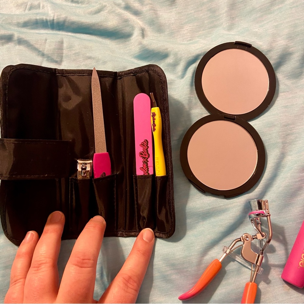 NWOT Barbie Beauty Tools - Picture 6 of 6